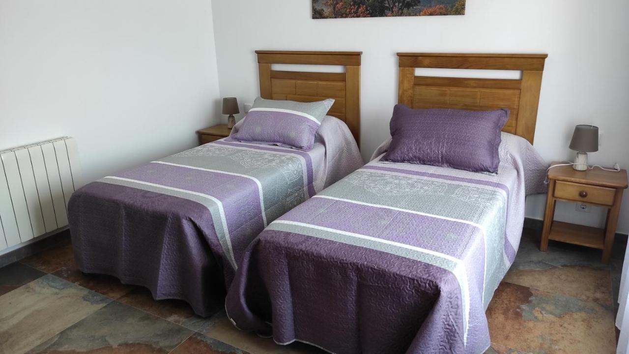 Casa Rural La Colmena Del Geoparque Navatrasierra Екстериор снимка